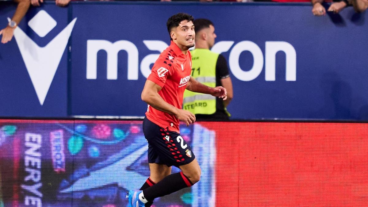 Osasuna Transfers Iker Benito to Querétaro in Bold Move